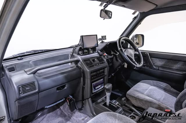 1994 Mitsubishi Pajero JDM car for sale — photo 9 of 25