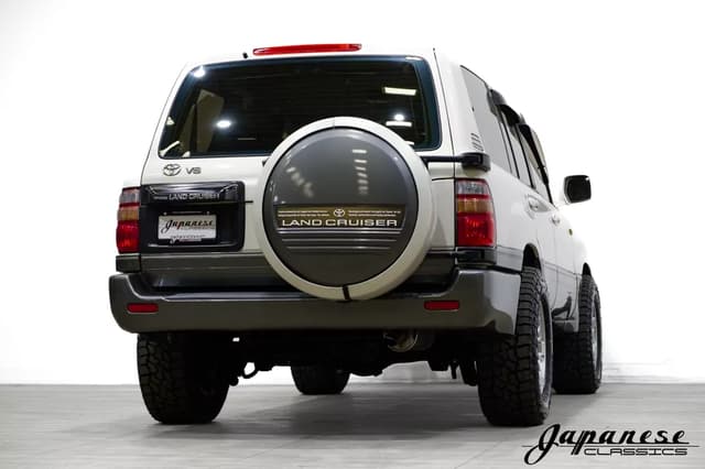1998 Toyota Land Cruiser JDM car for sale — photo 8 of 25