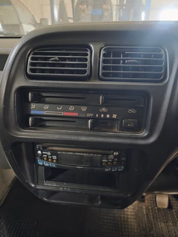 1999 Suzuki Carry JDM car for sale — photo 5 of 17