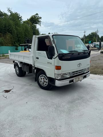 1999 Toyota Dyna JDM car for sale — photo 3 of 10