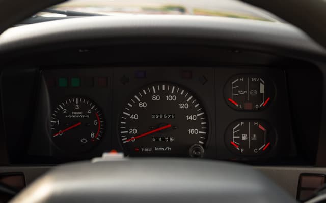 1994 Toyota Land Cruiser JDM car for sale — photo 8 of 13