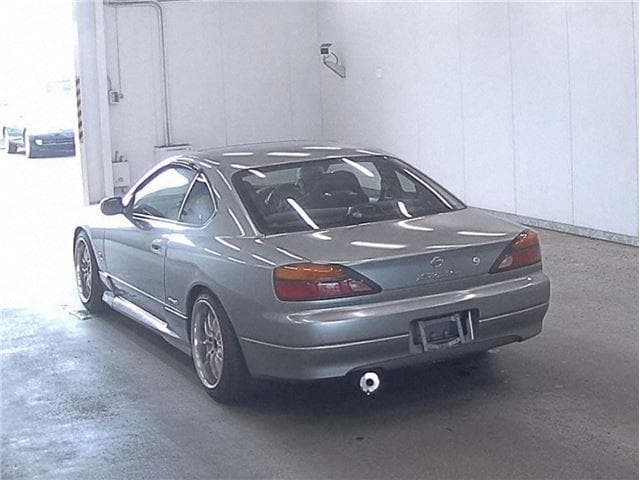 2001 Nissan Silvia JDM car for sale — photo 2 of 6