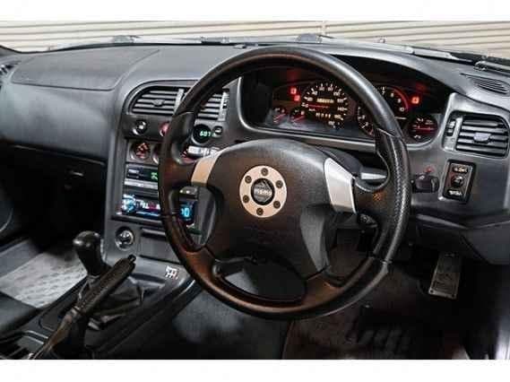 1998 Nissan Skyline JDM car for sale — photo 7 of 25