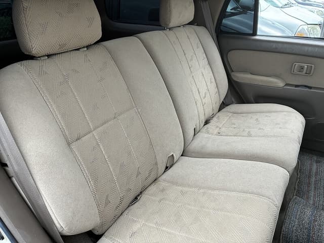 2001 Toyota Hilux Surf JDM car for sale — photo 9 of 10