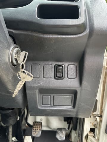 1999 Daihatsu Hijet JDM car for sale — photo 19 of 23