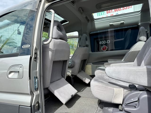 2000 Mitsubishi Delica JDM car for sale — photo 22 of 23