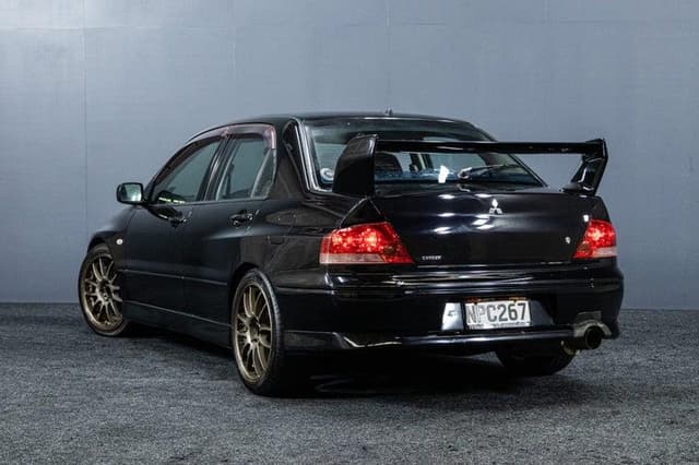 2001 Mitsubishi Lancer Evolution JDM car for sale — photo 3 of 18
