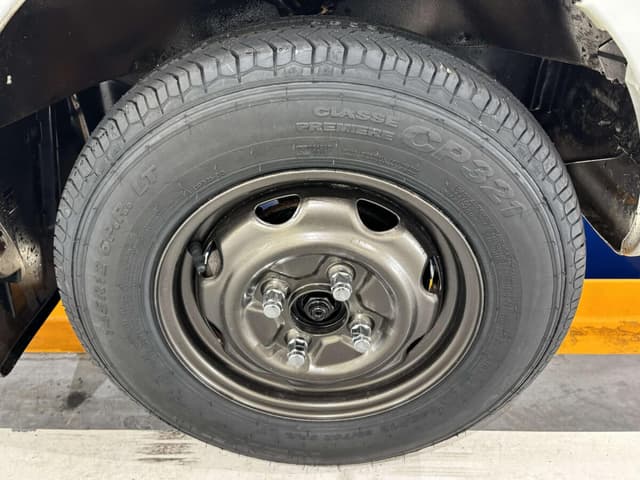 2001 Suzuki Carry JDM car for sale — photo 14 of 25