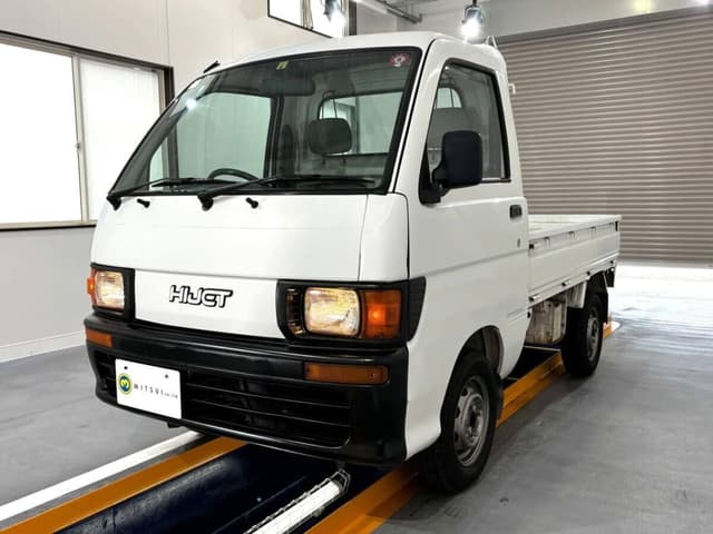 1997 Daihatsu Hijet JDM car for sale — photo 2 of 23