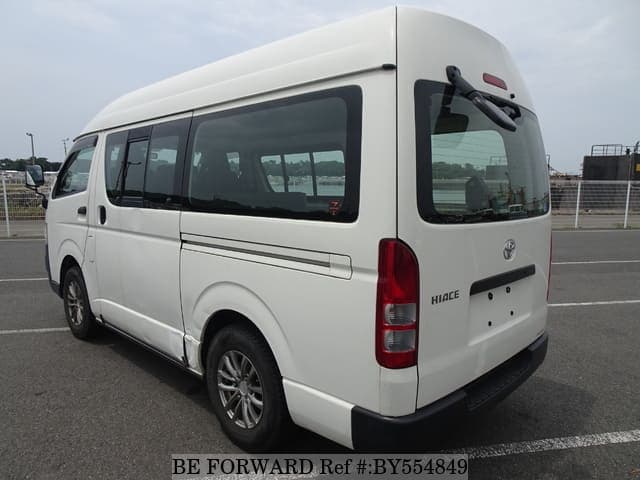2010 Toyota HiAce JDM car for sale — photo 3 of 25