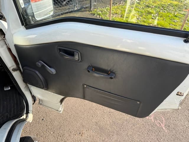 1999 Subaru Sambar JDM car for sale — photo 8 of 24