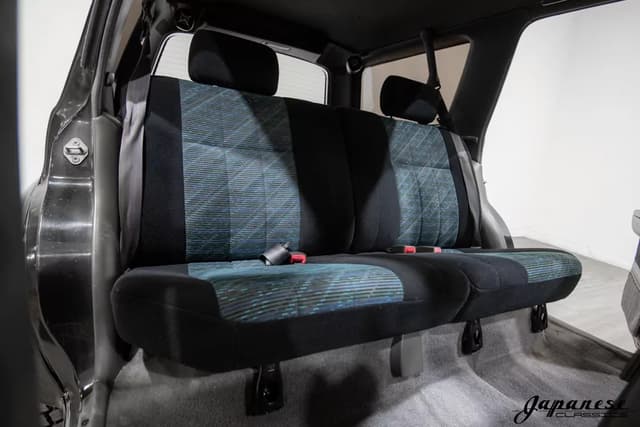 1995 Toyota Hilux Surf JDM car for sale — photo 16 of 25