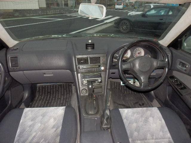 1998 Nissan Skyline JDM car for sale — photo 4 of 20