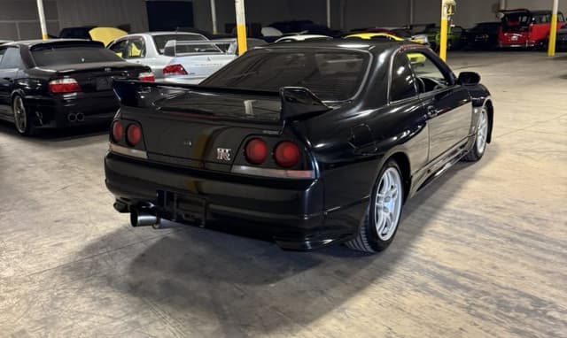 1995 Nissan Skyline JDM car for sale — photo 13 of 25