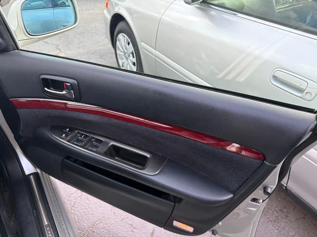 2001 Toyota Mark II JDM car for sale — photo 12 of 15