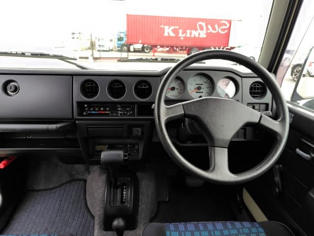 1996 Suzuki Jimny JDM car for sale — photo 11 of 20