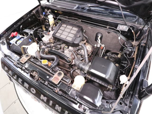 1999 Mitsubishi Pajero Mini JDM car for sale — photo 24 of 25