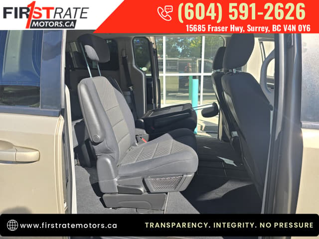 2009 Nissan Caravan JDM car for sale — photo 14 of 21