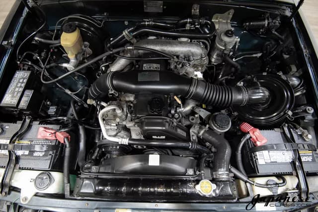 1995 Toyota Hilux Surf JDM car for sale — photo 23 of 25