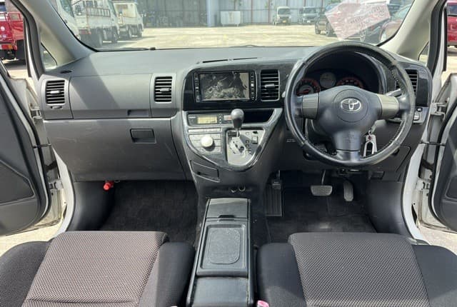 2007 Toyota JDM car for sale — photo 19 of 25