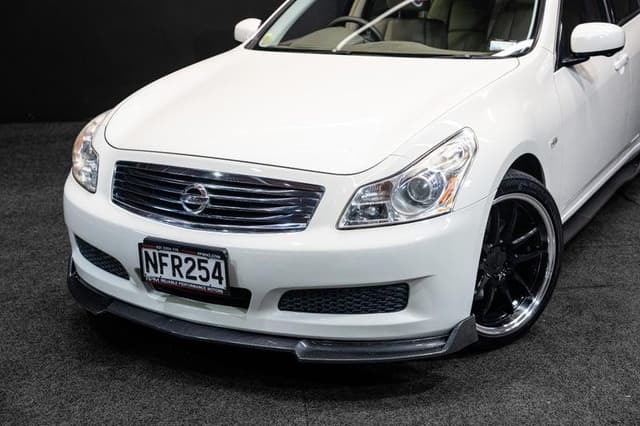 2007 Nissan Skyline JDM car for sale — photo 2 of 20