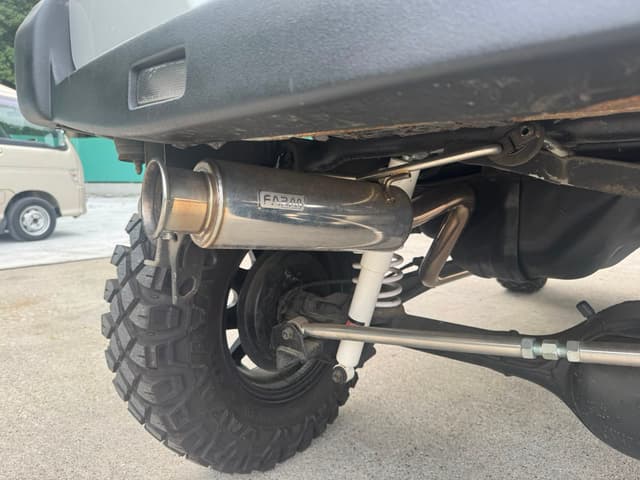 1992 Suzuki Jimny JDM car for sale — photo 9 of 10