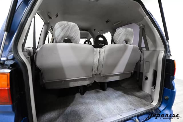 1996 Mitsubishi Delica JDM car for sale — photo 20 of 25