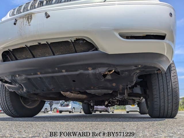 2001 Toyota Harrier JDM car for sale — photo 14 of 25