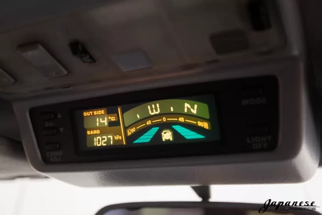 1996 Toyota Hilux Surf JDM car for sale — photo 12 of 25