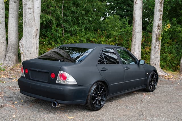 1998 Toyota Altezza JDM car for sale — photo 6 of 12