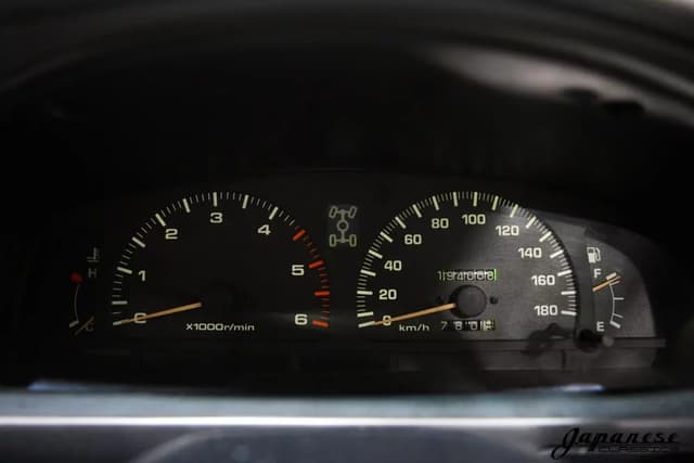 1996 Toyota Hilux JDM car for sale — photo 16 of 25