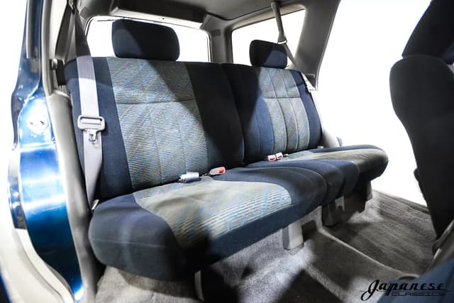 1994 Toyota Hilux Surf JDM car for sale — photo 17 of 25