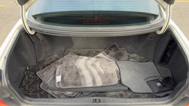 1998 Toyota Celsior JDM car for sale — photo 13 of 20