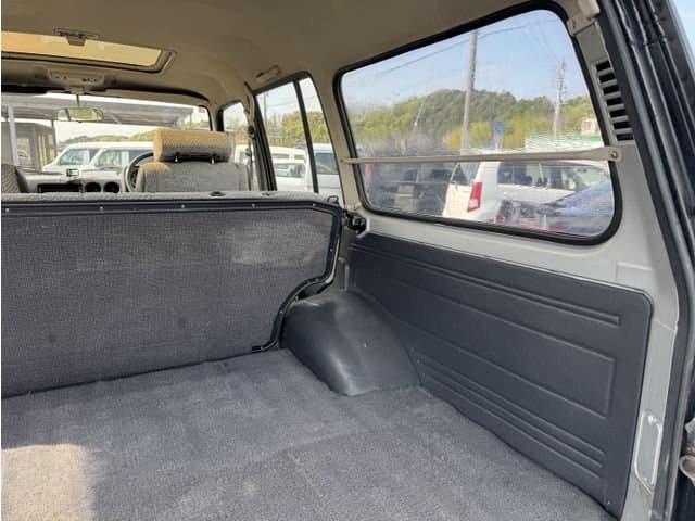 1986 Toyota Land Cruiser JDM car for sale — photo 16 of 25
