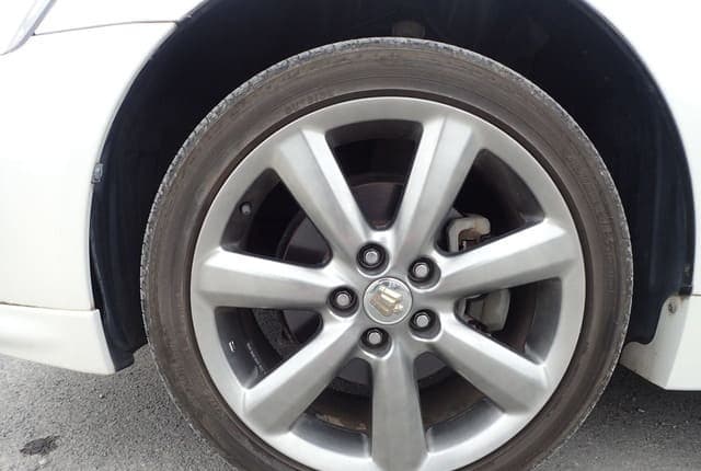 2005 Toyota Crown JDM car for sale — photo 9 of 25