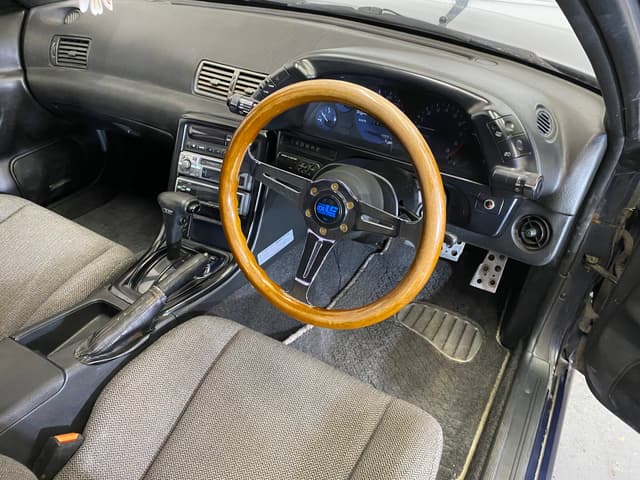 1990 Nissan Skyline JDM car for sale — photo 11 of 21