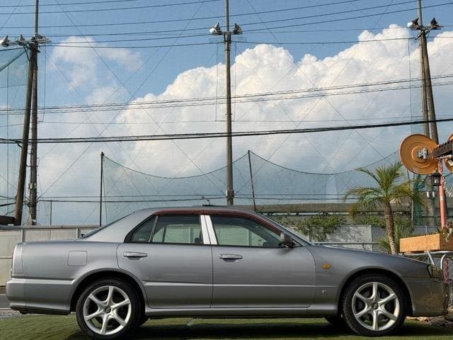 1998 Nissan Skyline JDM car for sale — photo 3 of 25
