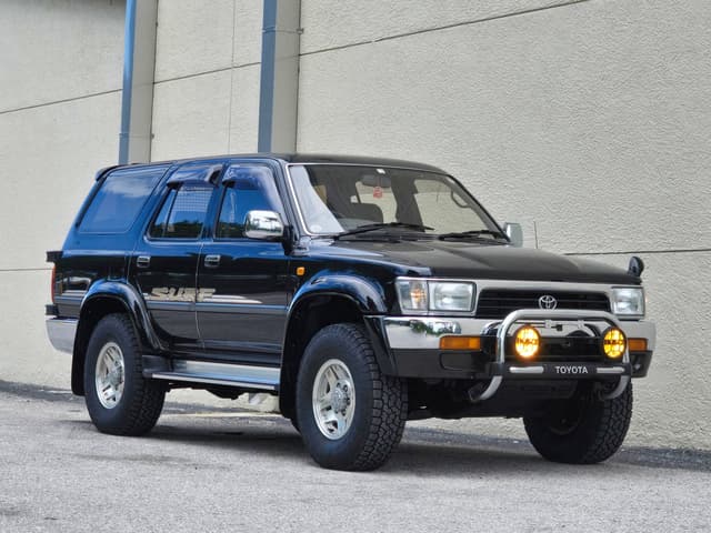 1995 Toyota Hilux Surf JDM car for sale — photo 17 of 20