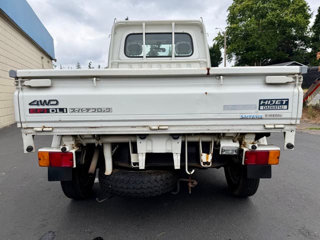 1999 Daihatsu Hijet JDM car for sale — photo 10 of 25