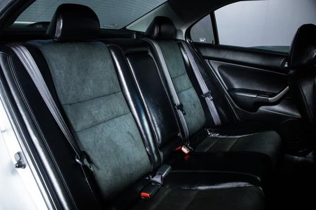 2006 Honda Accord JDM car for sale — photo 16 of 17