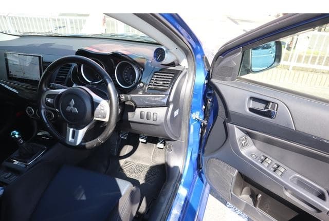 2011 Mitsubishi Lancer JDM car for sale — photo 13 of 25