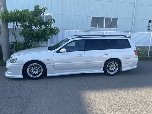 1998 Nissan Skyline JDM car for sale — photo 2 of 5