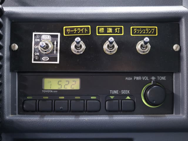 1992 Toyota HiAce JDM car for sale — photo 12 of 25