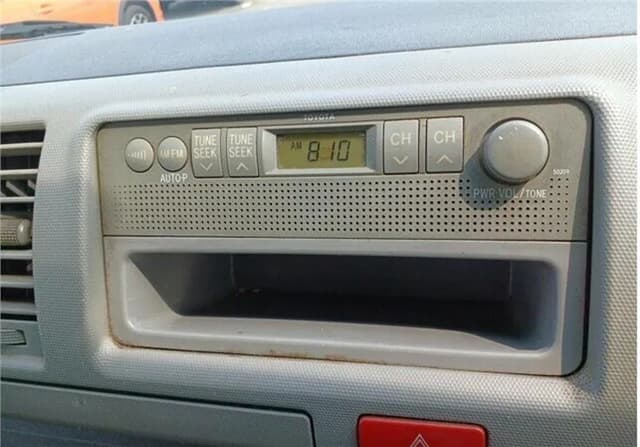 2012 Toyota HiAce JDM car for sale — photo 9 of 9