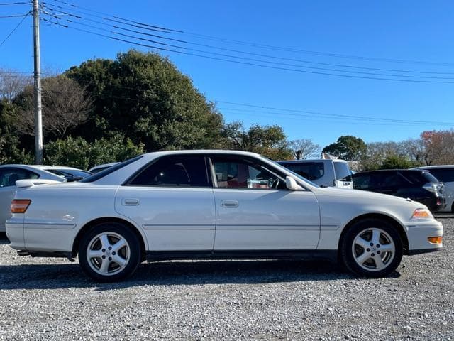 1998 Toyota Mark II JDM car for sale — photo 5 of 25