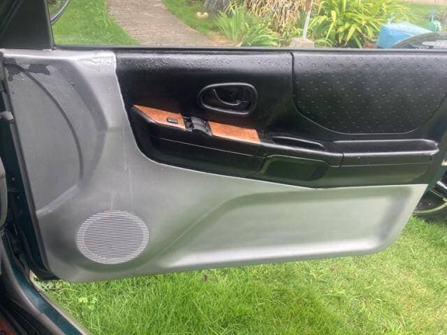 1995 Mitsubishi Pajero Mini JDM car for sale — photo 9 of 15