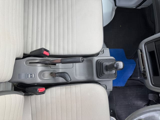 1998 Suzuki Carry JDM car for sale — photo 19 of 25