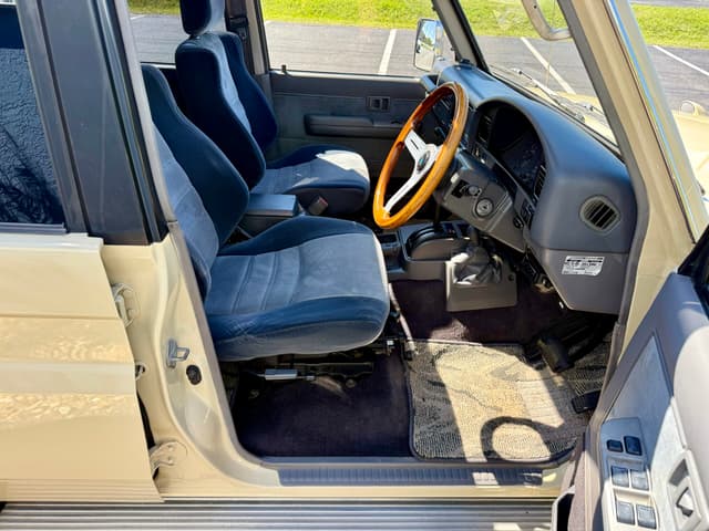 1995 Toyota Land Cruiser Prado JDM car for sale — photo 16 of 25