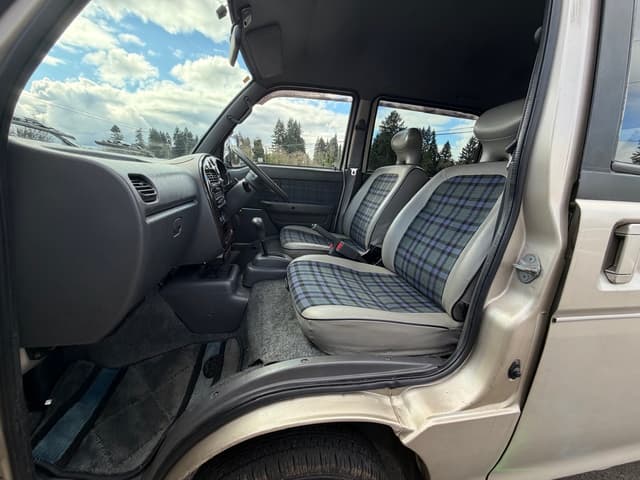 1997 Daihatsu Atrai JDM car for sale — photo 20 of 25