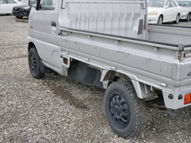 2002 Suzuki Carry JDM car for sale — photo 17 of 25